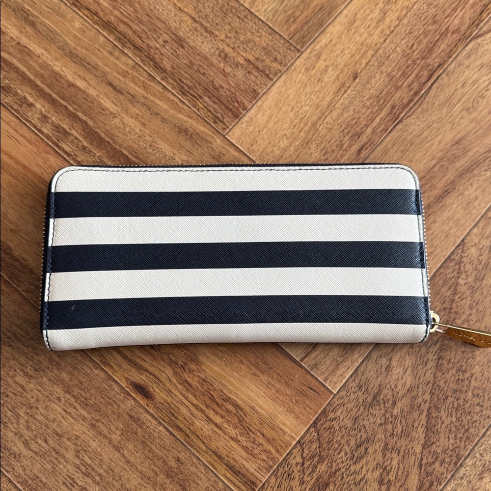 Michael Kors Jet Set Leather Wallet Striped Blue & White - Picture 3 of 6